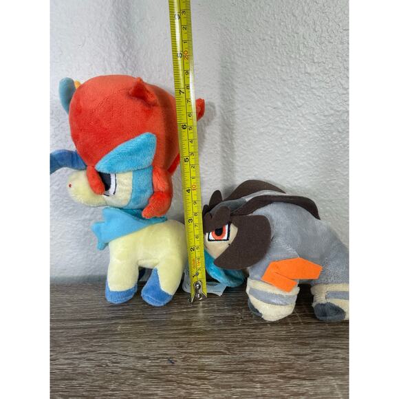 Pokemon Lugia Mini Binders Lot of 4 + Keldeo & Terrakion Plush 2025 Card Storage - Picture 10 of 12